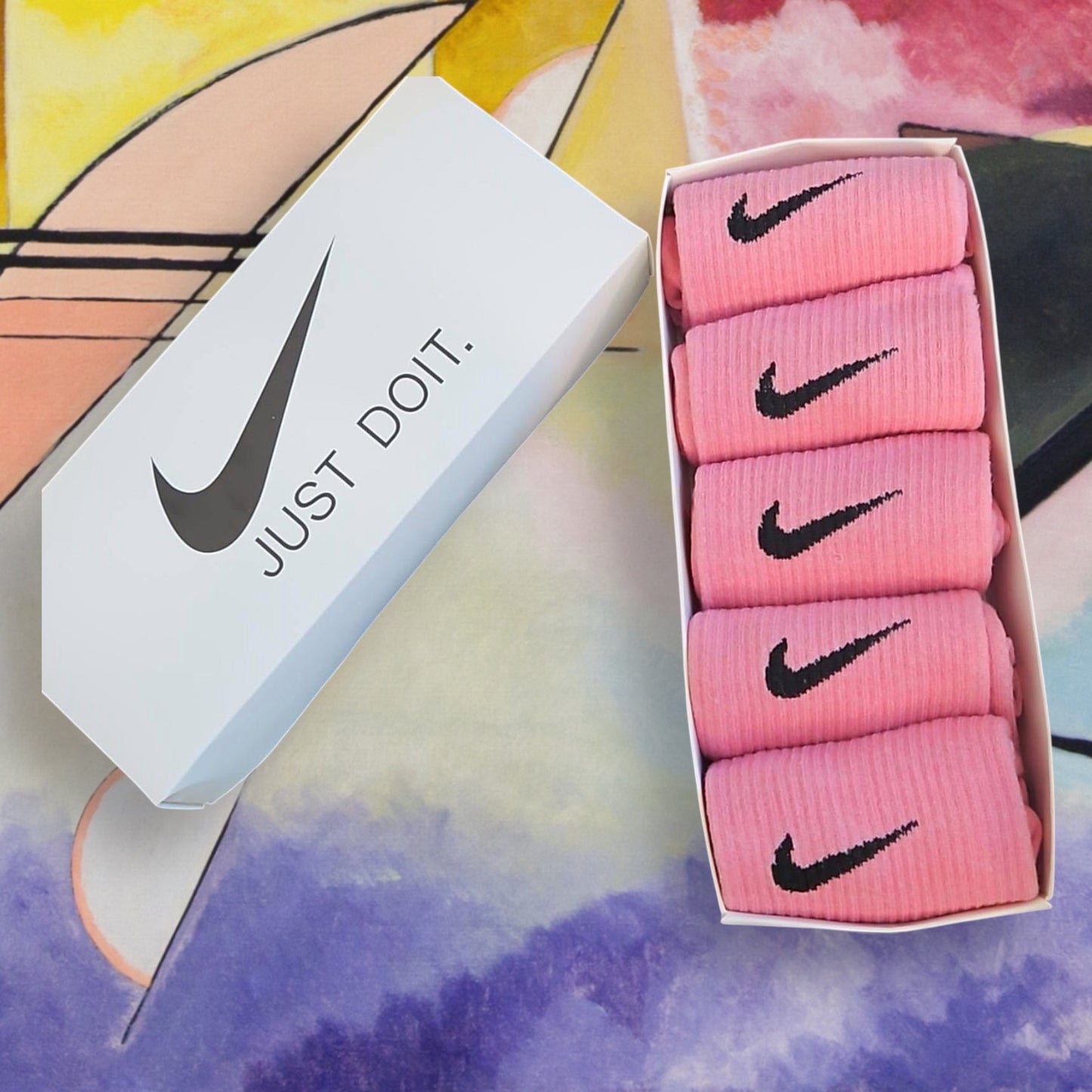 N’ike Socks